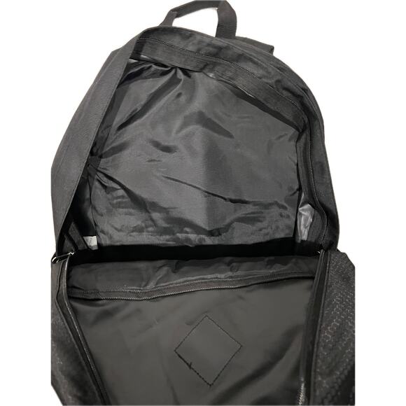 Climb multi Section Black Backpack 21L - Picture 3 of 4